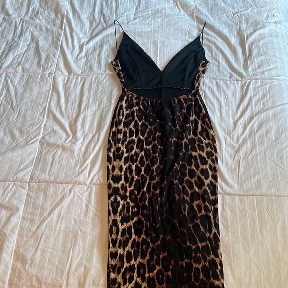 Sexy Leopard Dress - Picture 4 of 4